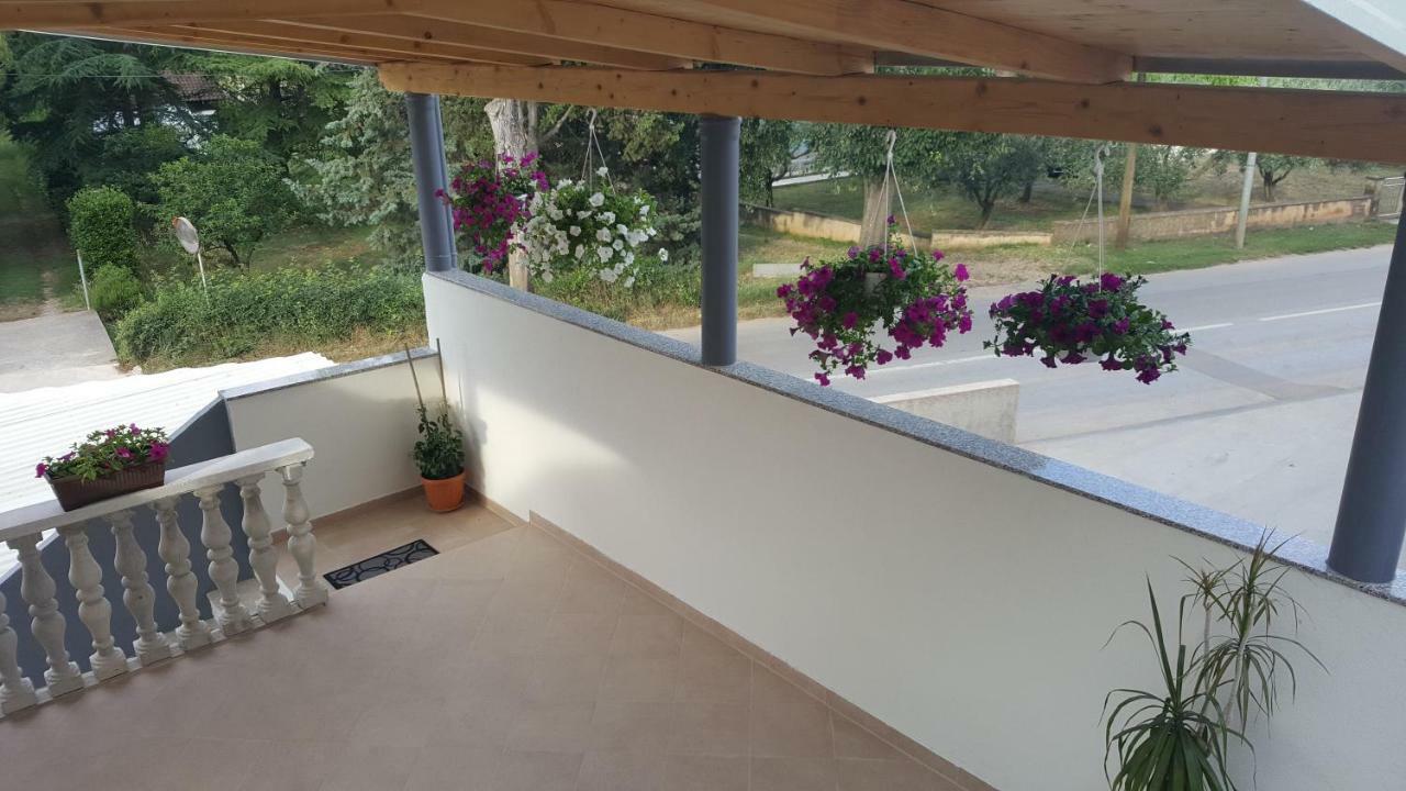 Apartman Ana Stinjan Bagian luar foto