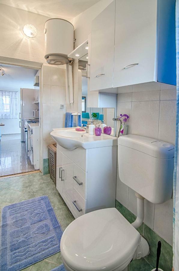 Apartman Ana Stinjan Bagian luar foto